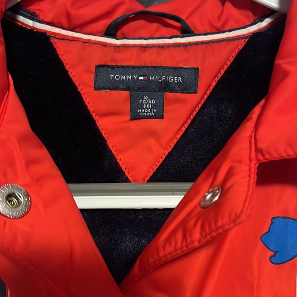 Tommy Hilfiger Button Fleece Varsity Jacket! - Picture 3 of 13